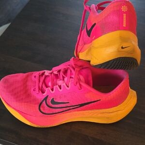 Nike Women's Vibrant Pink and Orange Athletic Shoes